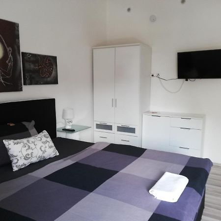 Villaci Business Apartments Leimen  Extérieur photo