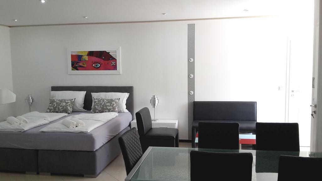 Villaci Business Apartments Leimen  Extérieur photo